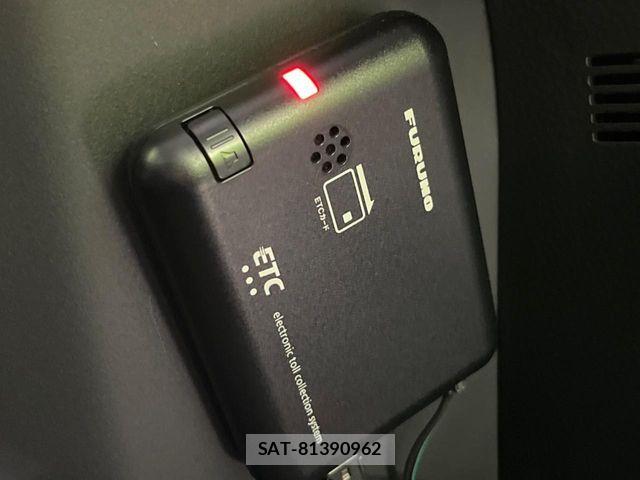 Toyota ROOMY 2025-04 8337694-5