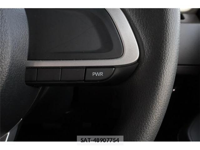 Toyota ROOMY 2023-06 8355513-24