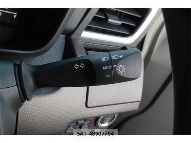 Toyota ROOMY 2023-06 8355513-26