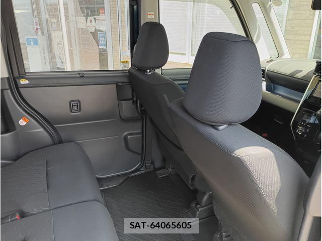 Toyota ROOMY 2017-03 8355514-4