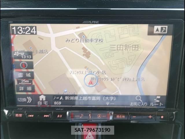 Toyota ROOMY 2017-07 8368408-9