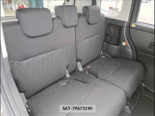 Toyota ROOMY 2017-07 8368408-14