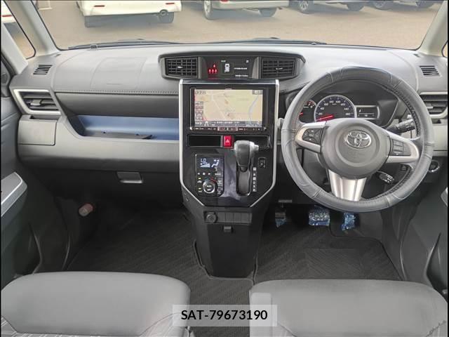 Toyota ROOMY 2017-07 8368408-2