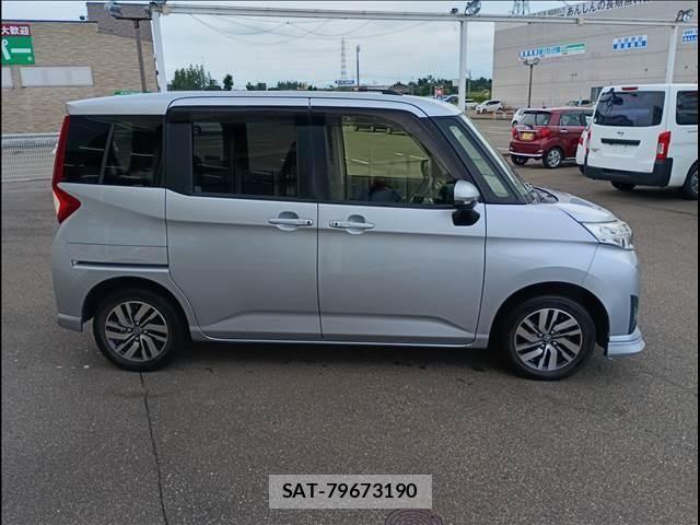 Toyota ROOMY 2017-07 8368408-3