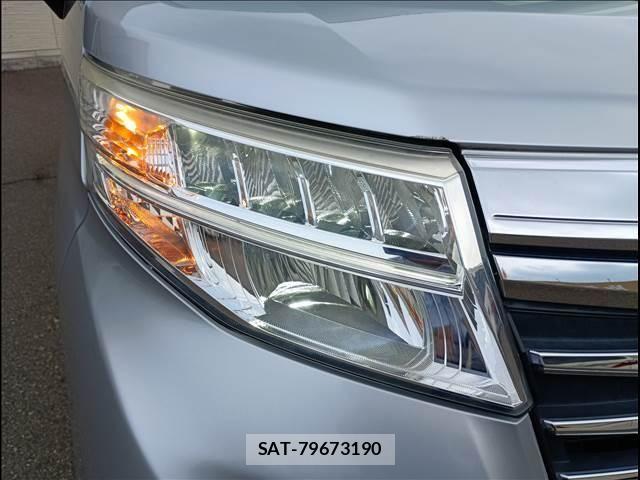 Toyota ROOMY 2017-07 8368408-5