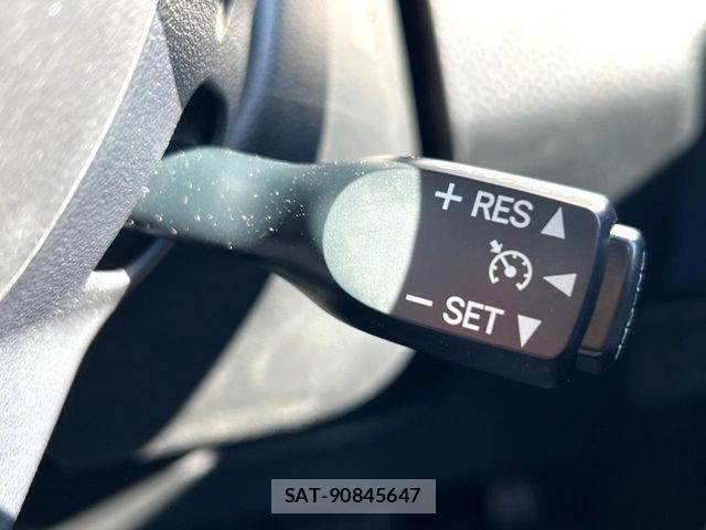 Toyota ROOMY 2017-10 8486038-6