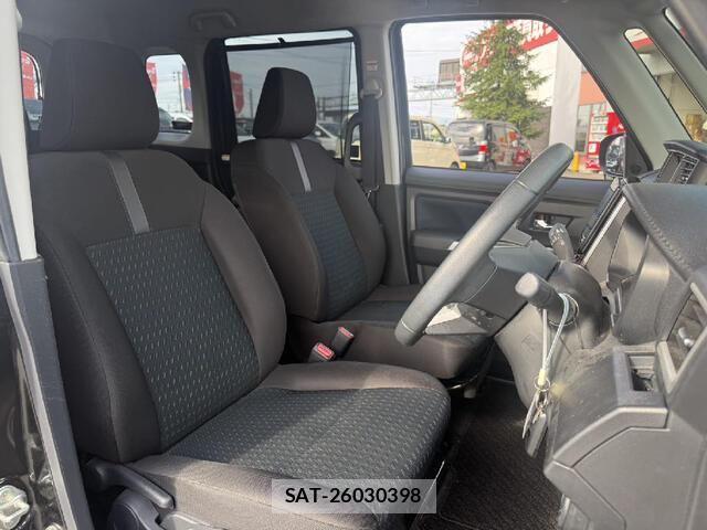 Toyota ROOMY 2021-12 8527114-11