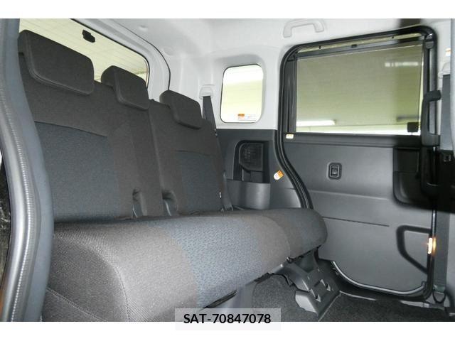 Toyota ROOMY 2021-02 8563416-9