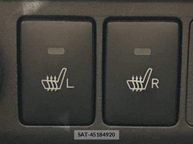 Toyota ROOMY 2018-09 8563417-5