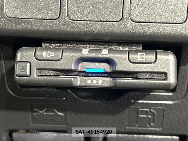 Toyota ROOMY 2018-09 8563417-7