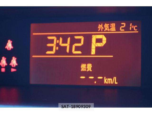 Toyota ROOMY 2024-09 8661325-26