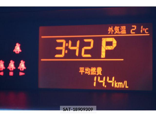 Toyota ROOMY 2024-09 8661325-27
