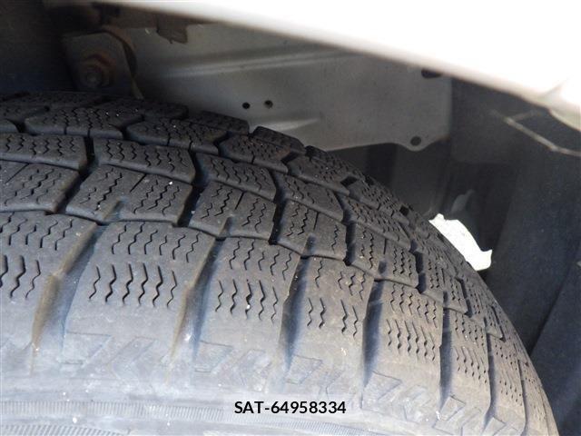 Toyota ROOMY 2023-06 8661326-12