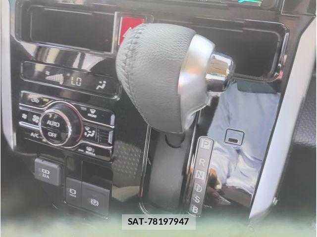 Toyota ROOMY 2021-04 8661323-12