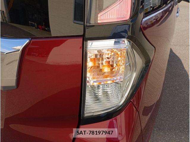 Toyota ROOMY 2021-04 8661323-6