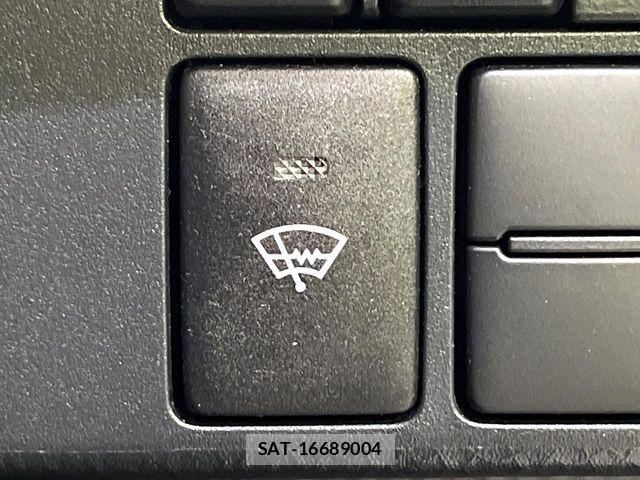 Toyota ROOMY 2018-02 8686461-4