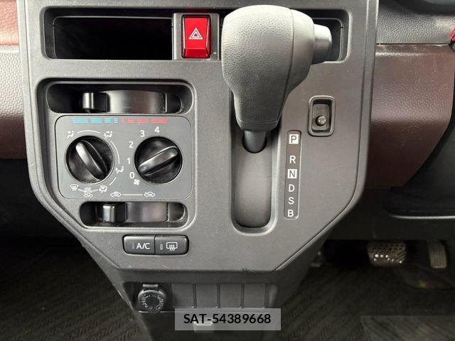 Toyota ROOMY 2018-10 8745606-19