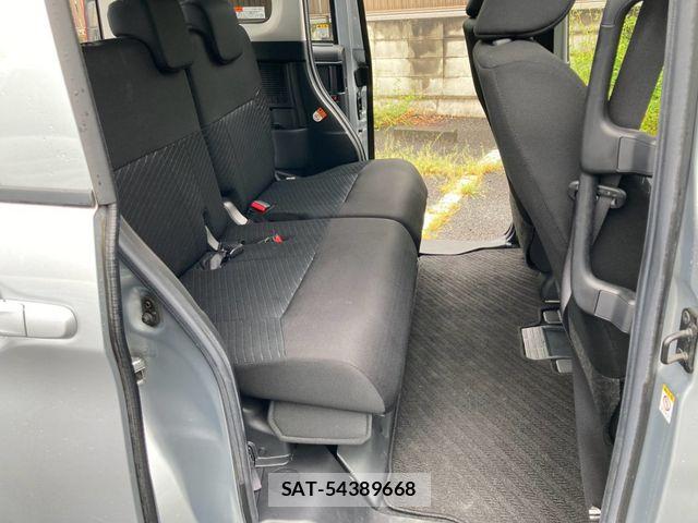 Toyota ROOMY 2018-10 8745606-24