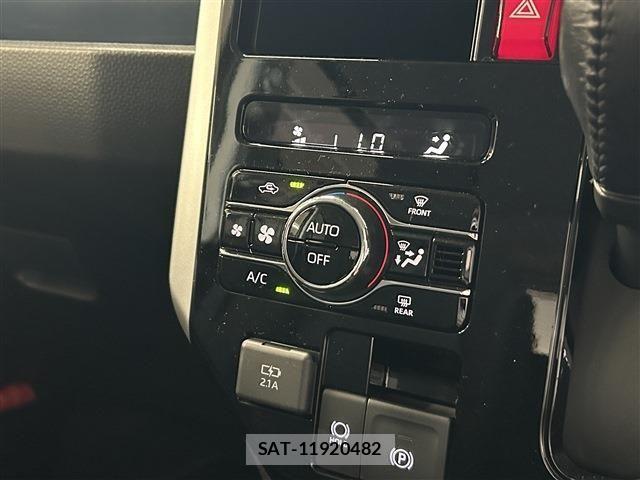 Toyota ROOMY 2025-03 8745601-22