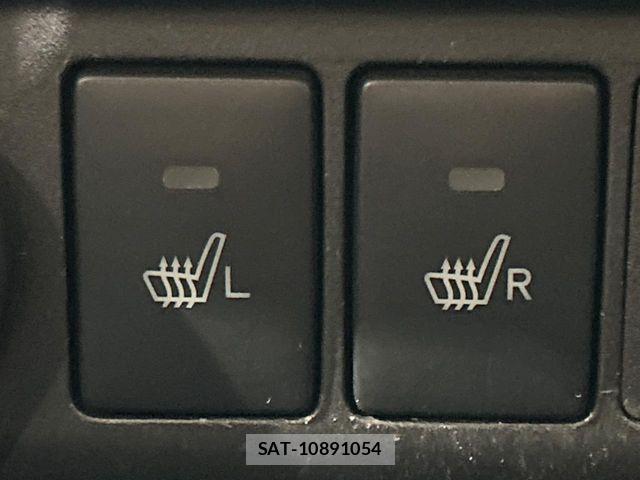 Toyota ROOMY 2017-12 8745604-4