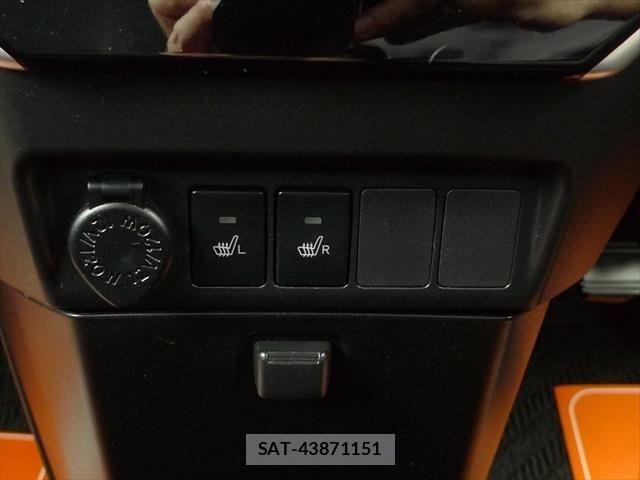 Toyota ROOMY 2018-03 8745605-17