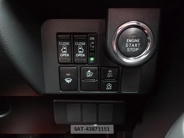 Toyota ROOMY 2018-03 8745605-24