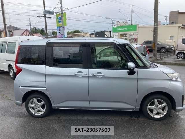 Toyota ROOMY 2017-08 8797361-9