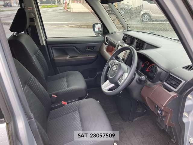 Toyota ROOMY 2017-08 8797361-18