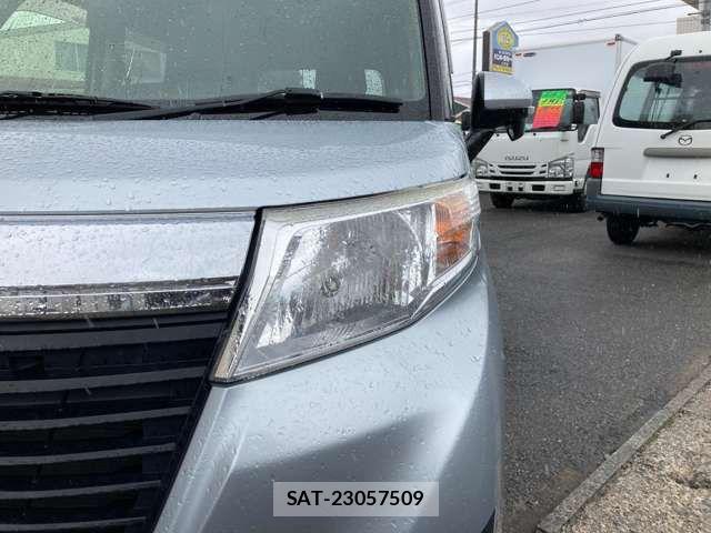 Toyota ROOMY 2017-08 8797361-6