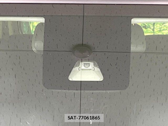 Toyota ROOMY 2018-05 8871980-2