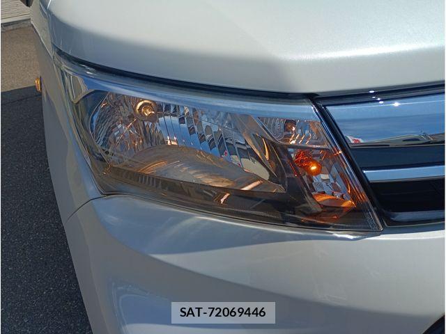 Toyota ROOMY 2023-05 8881916-5