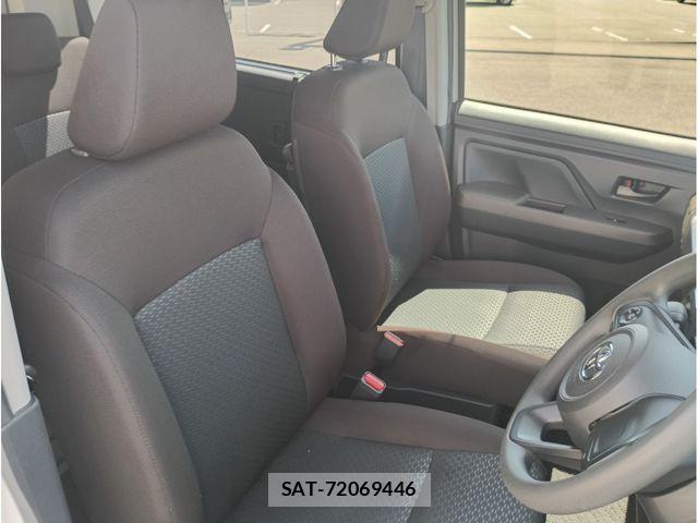 Toyota ROOMY 2023-05 8881916-8
