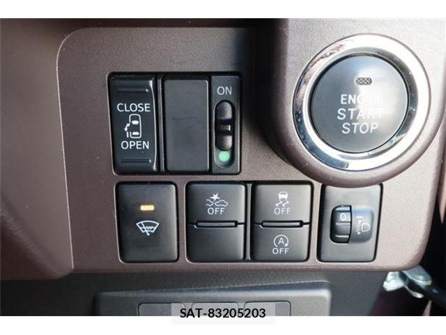 Toyota ROOMY 2018-09 8881915-5