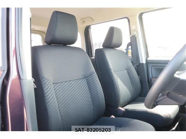 Toyota ROOMY 2018-09 8881915-7