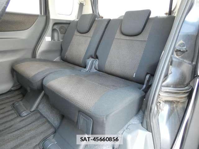 Nissan ROOX 2013-01 743530-9