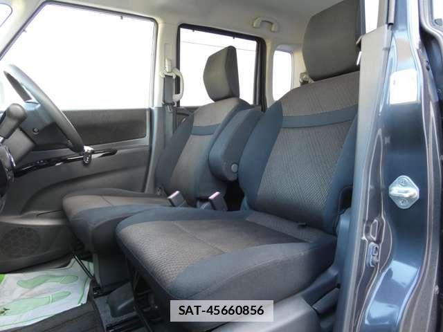 Nissan ROOX 2013-01 743530-8