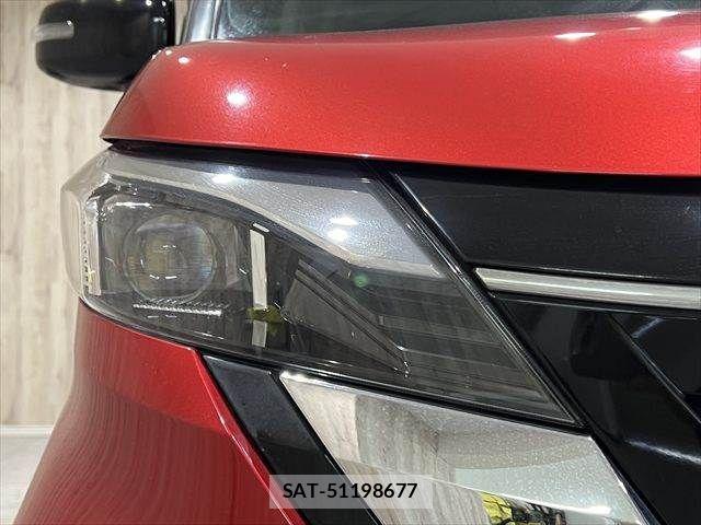 Nissan ROOX 2020-04 779635-19