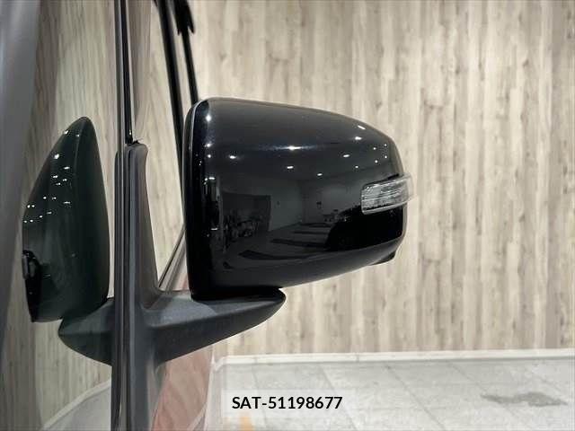 Nissan ROOX 2020-04 779635-24