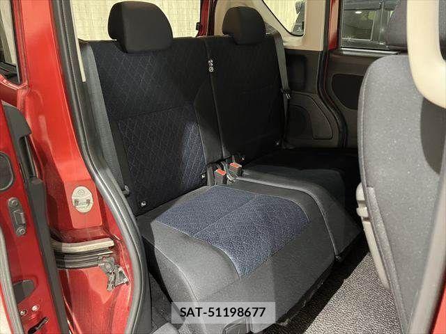 Nissan ROOX 2020-04 779635-6