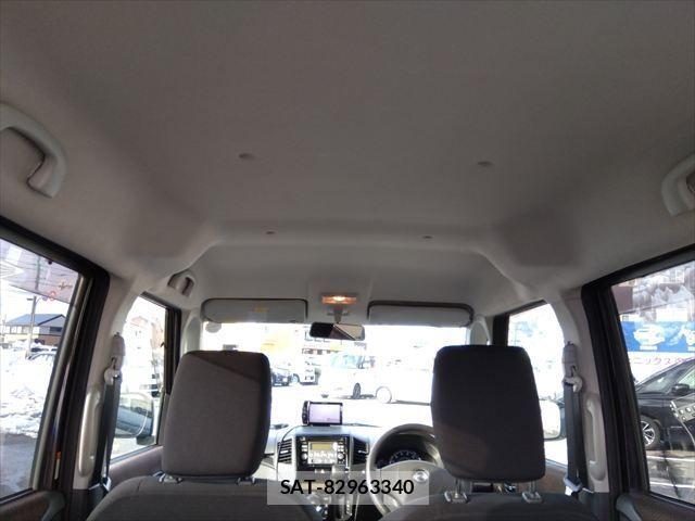 Nissan ROOX 2012-07 875097-12