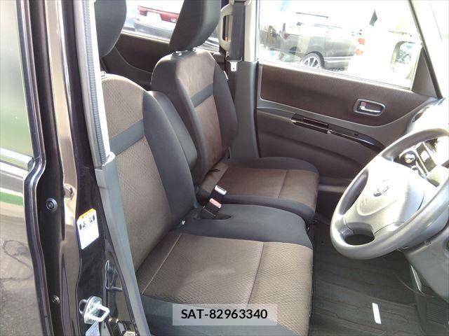 Nissan ROOX 2012-07 875097-15