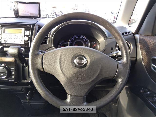 Nissan ROOX 2012-07 875097-17