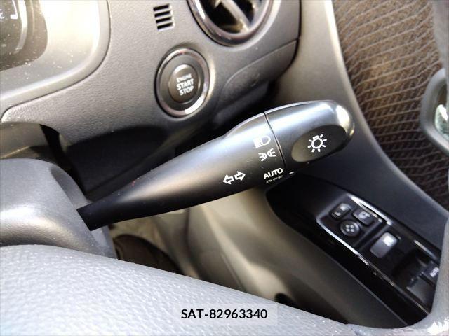 Nissan ROOX 2012-07 875097-21