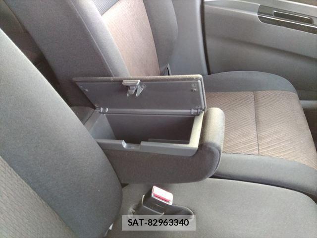 Nissan ROOX 2012-07 875097-28