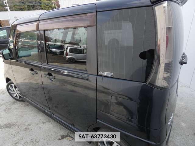 Nissan ROOX 2011-03 883698-4