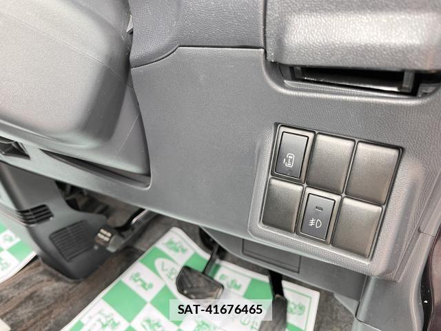 Nissan ROOX 2013-03 1272079-17