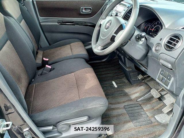 Nissan ROOX 2012-01 1282107-10