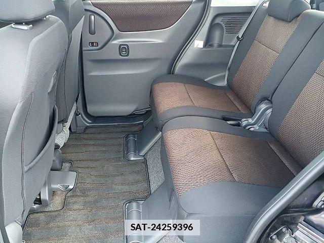 Nissan ROOX 2012-01 1282107-13