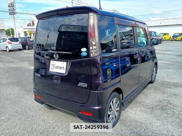 Nissan ROOX 2012-01 1282107-6