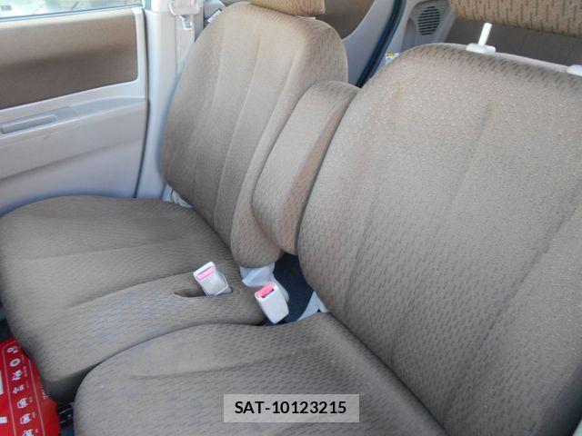 Nissan ROOX 2012-03 1417273-12